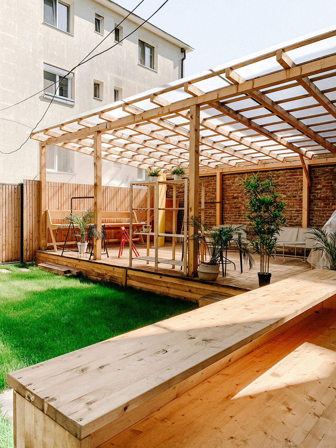 mudge_builders_deck2